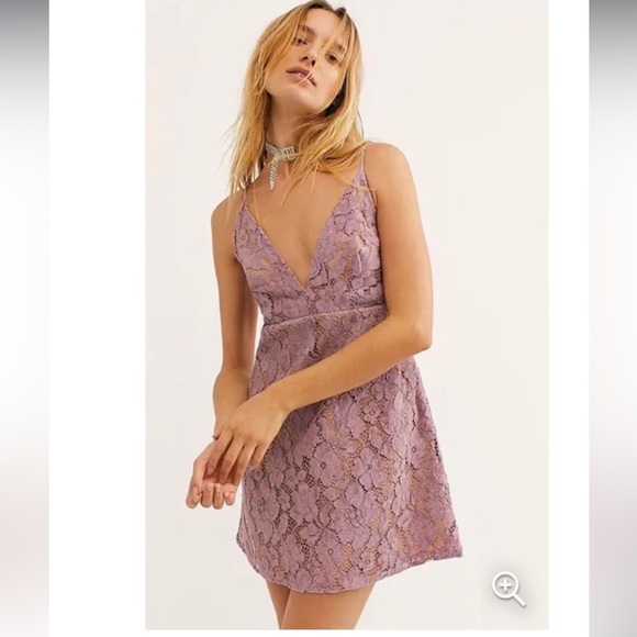 Free People Dresses & Skirts - ☀️Free people night shimmer lace mini dress